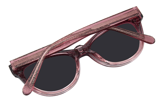 200837 Cateye Magnetic Clip on Eyeglasses 