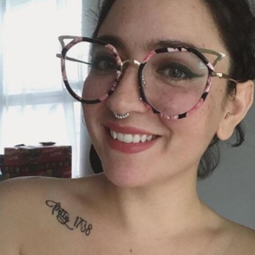 Glasseslit Testimonials - #c00096